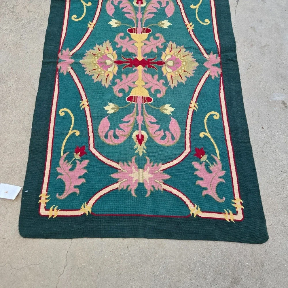 Aga John Hand Woven Wool Needlepoint Oriental Rug 3x5 Petit Point Floral Accent